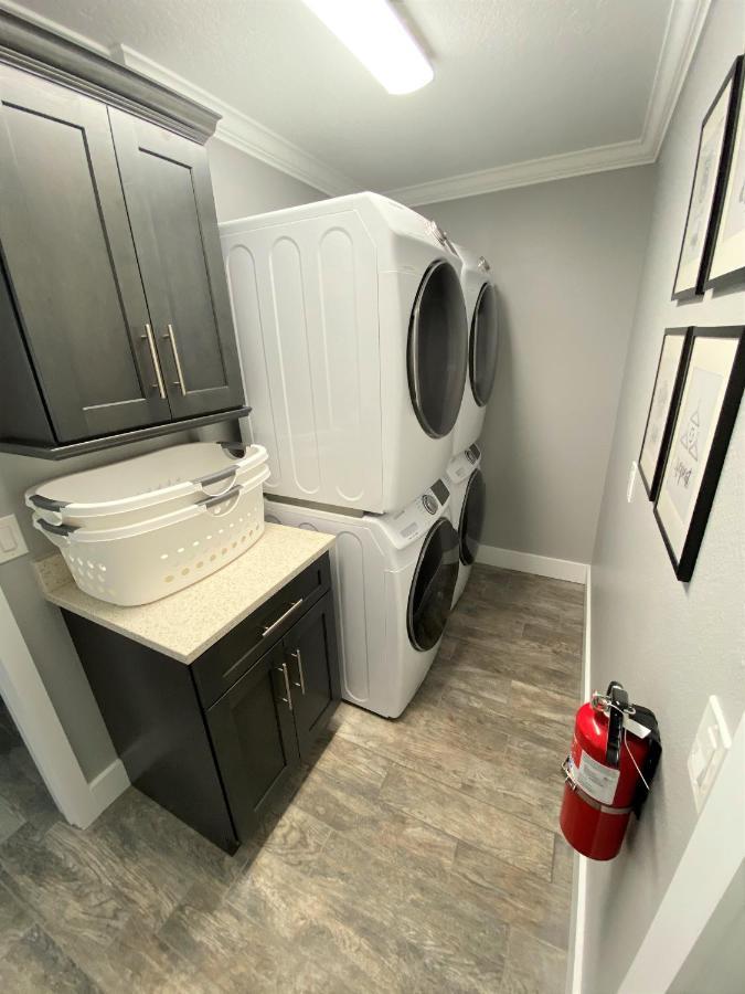 Mickeys Pearl - Phenomenal 7Br With 4 Master Suites Privacy Pool & Hot Tub Gas Bbq - 2 Miles To Disney Ορλάντο Εξωτερικό φωτογραφία